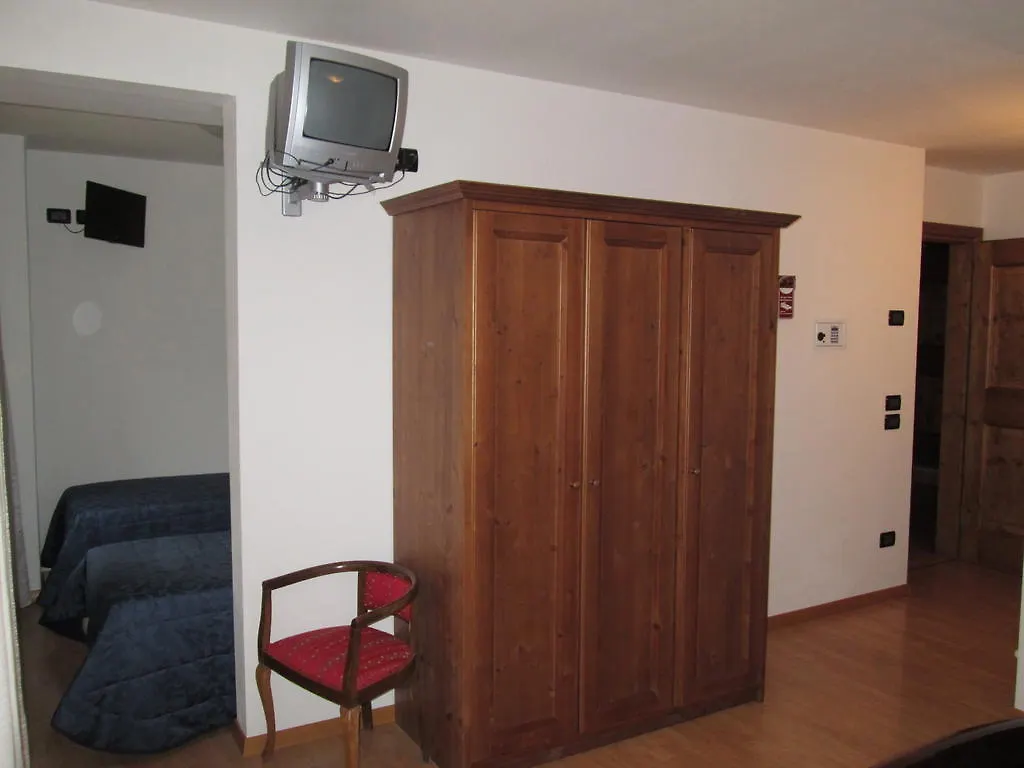 Meuble Blue House Bed & Breakfast Auronzo di Cadore