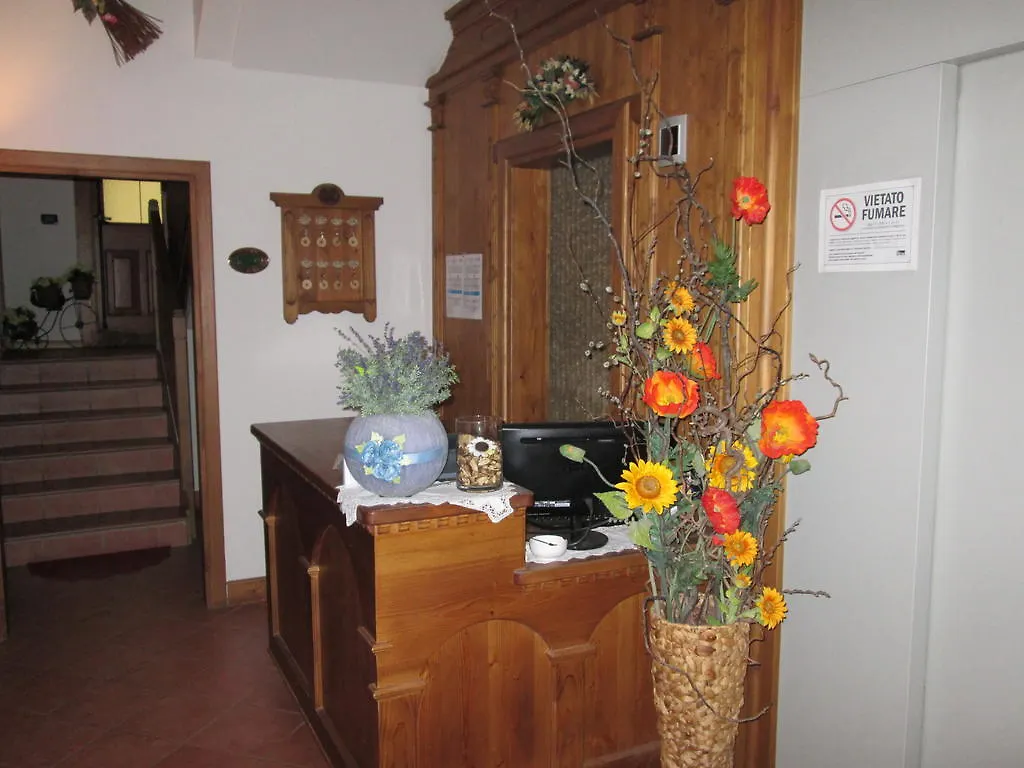 Meuble Blue House Bed & Breakfast Auronzo di Cadore